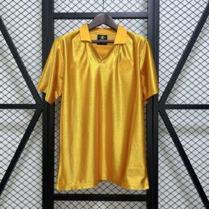 Wolves | 70th Anniversary yellow 25/26