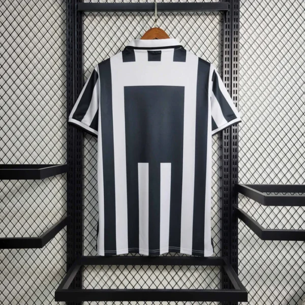 Juventus | Camisola principal Retro 1995- 1997 - Image 2