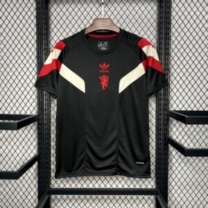 Manchester United |Originals Tee Black 24/25