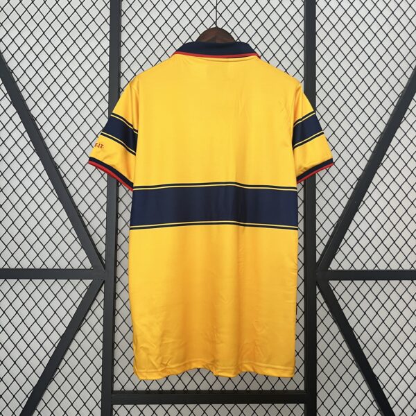 Arsenal | Away 97/99 - Image 2
