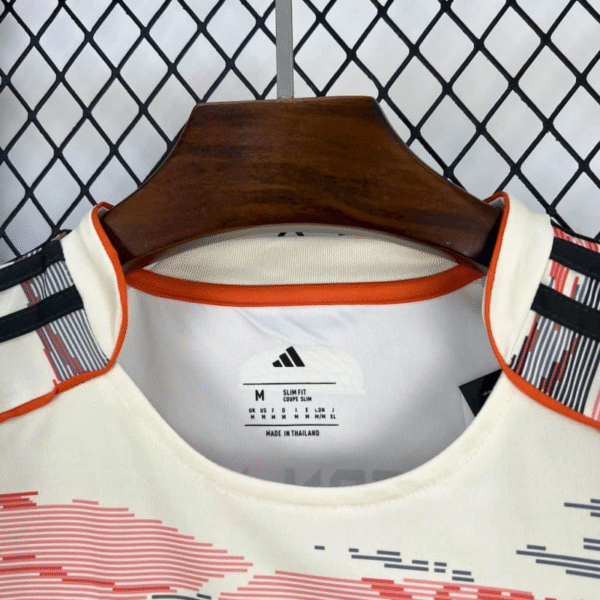 Bayern Munich | Away 25/26 - Image 2