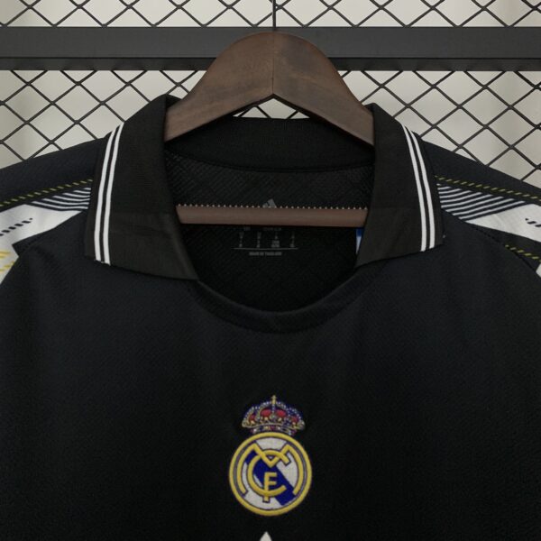 Real Madrid | Special Edition 25/26 - Image 2