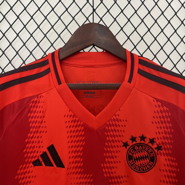 Bayern Munich | Home 24/25 - Image 3