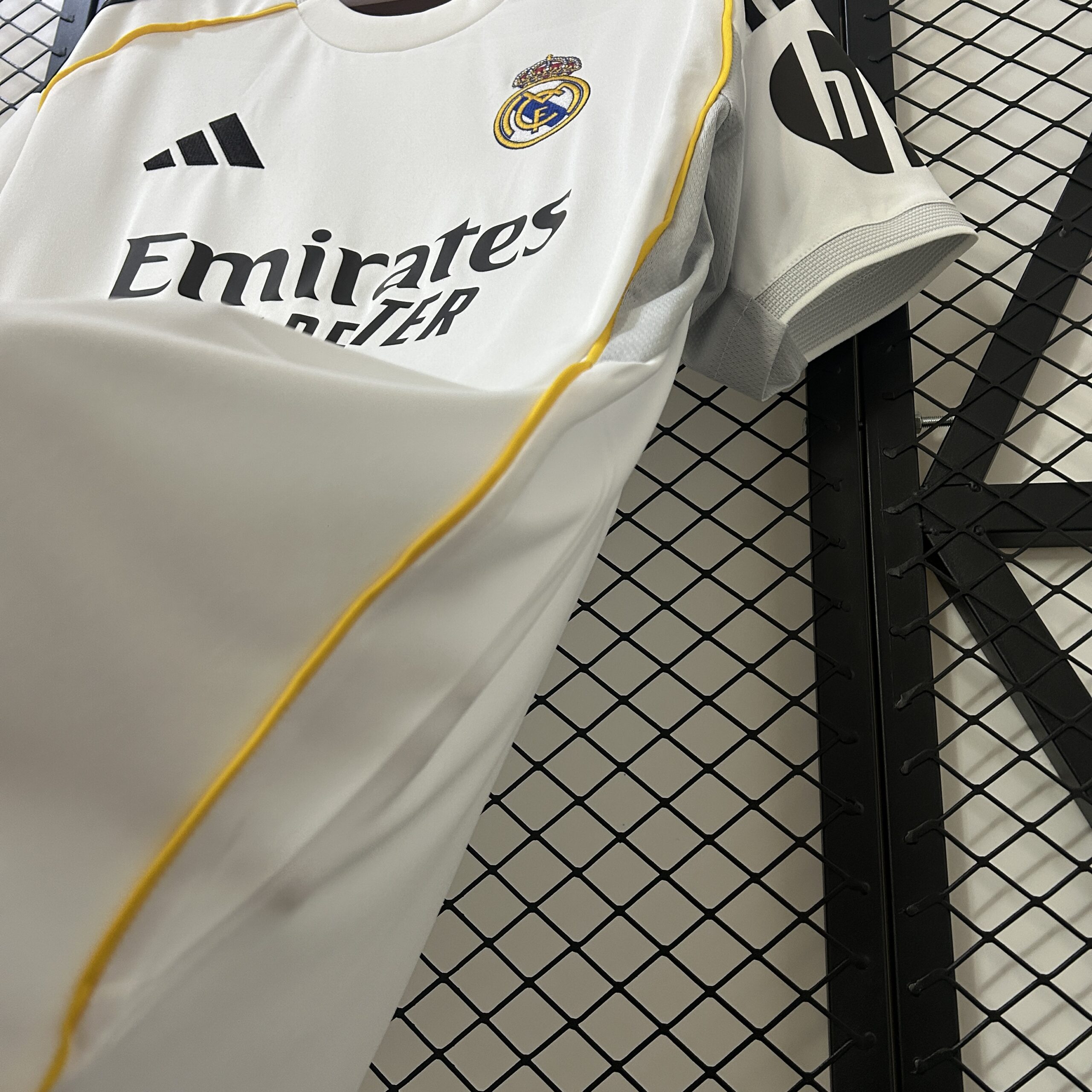Real Madrid | Home 25/26 - Image 2