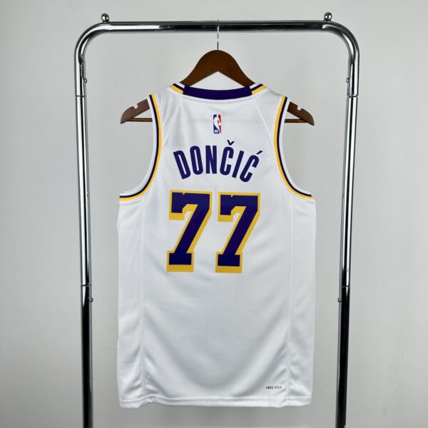 Los Angeles Lakers | Association Edition DONCIC#77 24/25 - Image 3