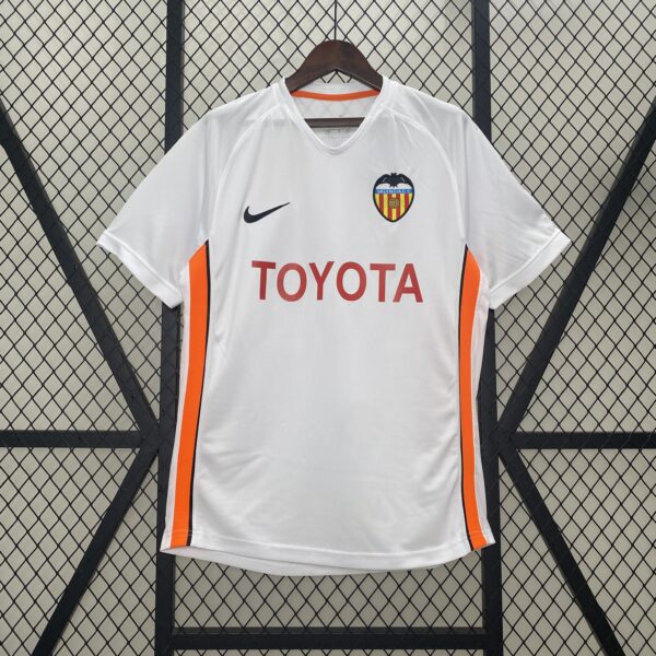 Valencia | Home 06/07