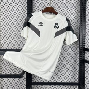 Real Madrid | Special Edition White 24/25